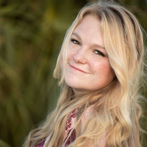 Meet your Posher, Brooke